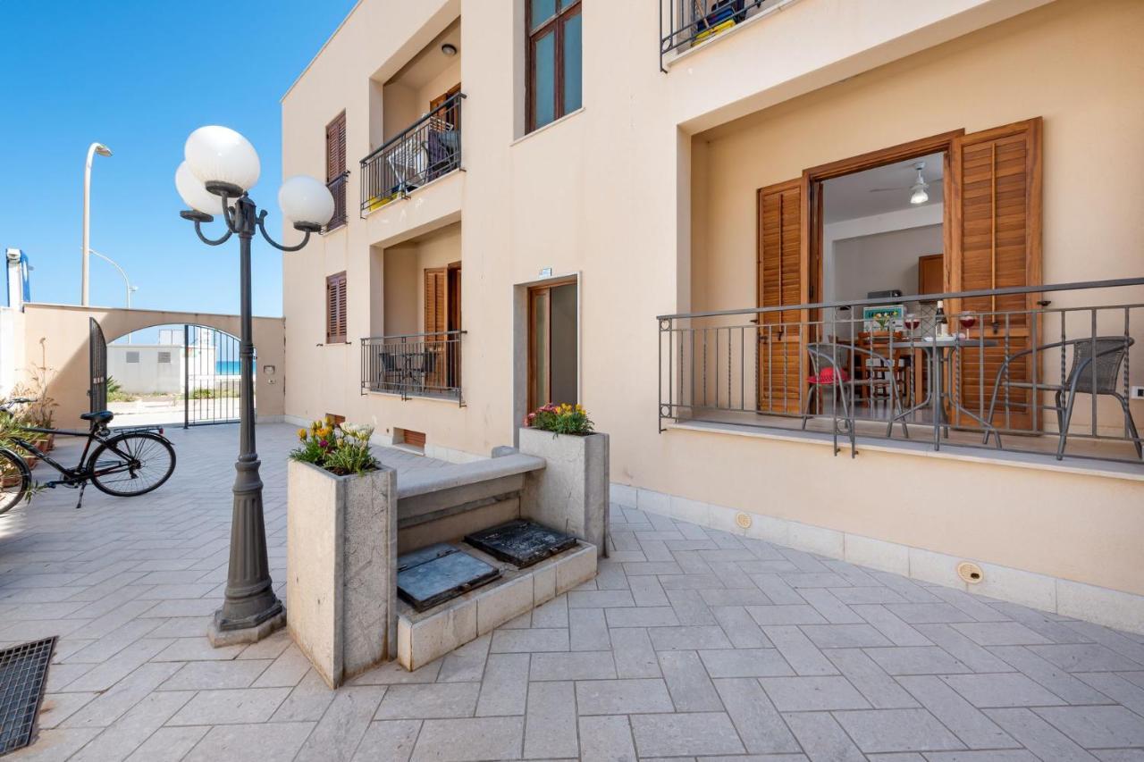 I Tre Golfi Beach Apartments San Vito Lo Capo Eksteriør billede