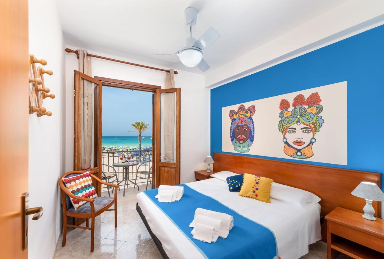I Tre Golfi Beach Apartments San Vito Lo Capo Eksteriør billede